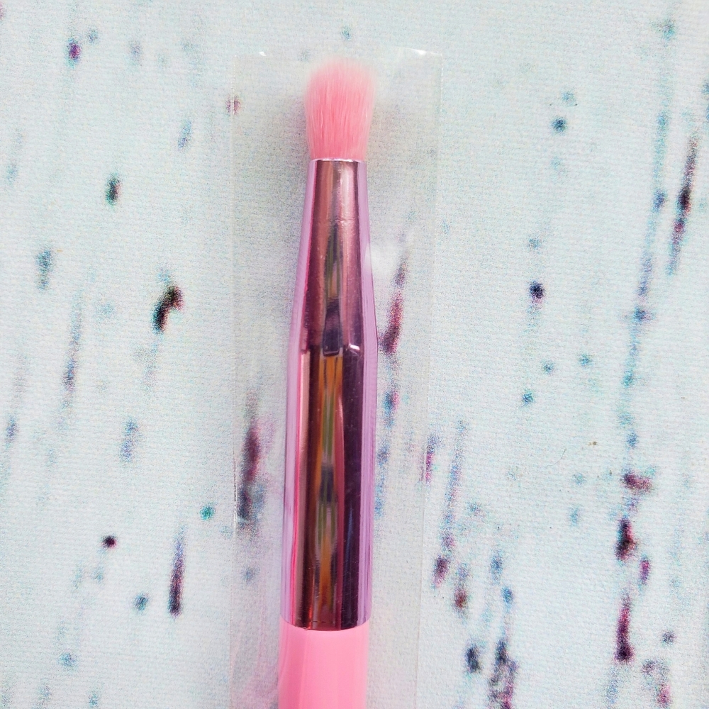 Morphe X Jeffree Star JS13 Pom Crease Brush
